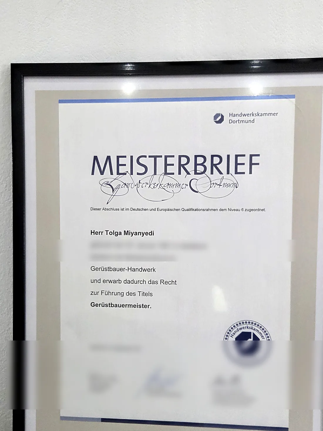 Meisterbrief im Gerüstbauer-Handwerk der Handwerkskammer Dortmund
